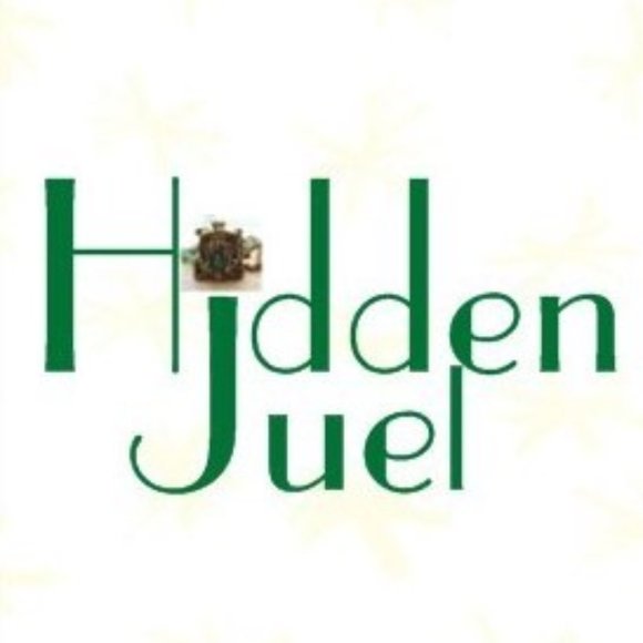 Meet your Posher, Ronda - Picture 1 of 2